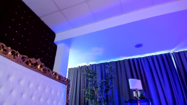 hotskinnyx Females Chaturbate 25-05-2024