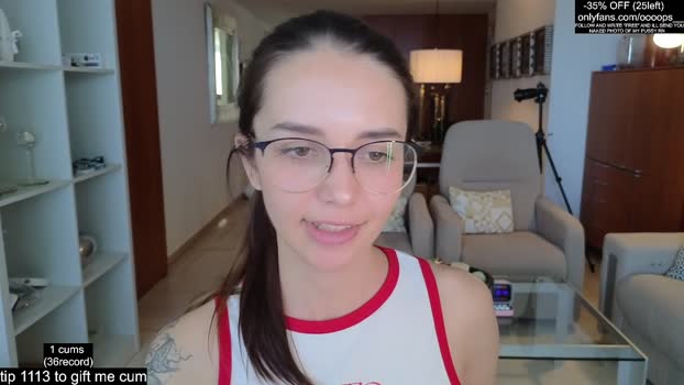 oooops__ Females Chaturbate 25-05-2024