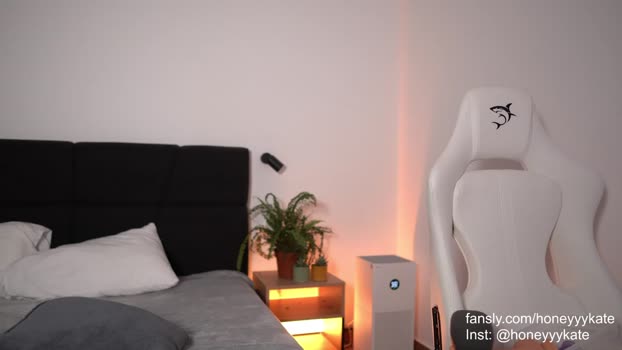 honeyyykate Females Chaturbate 26-05-2024