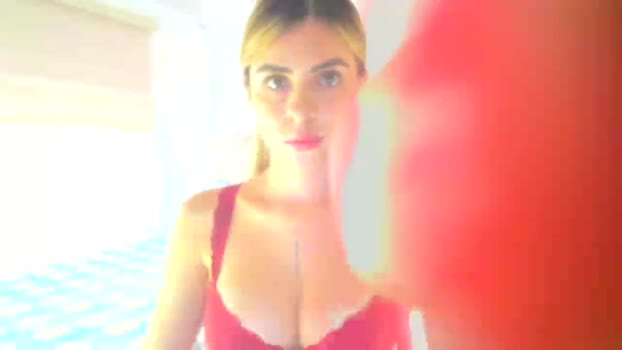 pradaluciana Females Chaturbate 27-05-2024