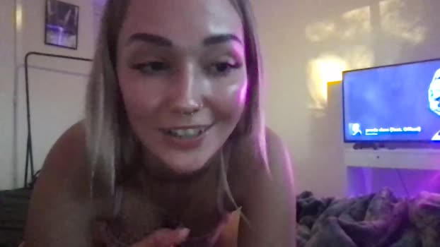 luvlivvyy Females Chaturbate 03-06-2024