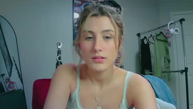 briadominick Females Chaturbate 05-06-2024