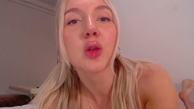 dreamyylilah Females Chaturbate 07-06-2024