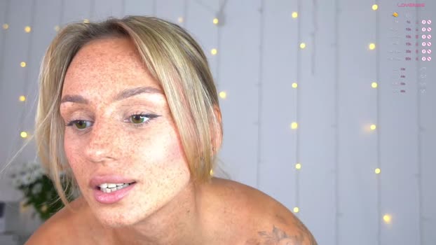 artease Females Chaturbate 14-06-2024