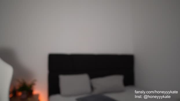 honeyyykate Females Chaturbate 15-06-2024
