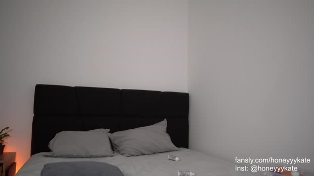 honeyyykate Females Chaturbate 16-06-2024