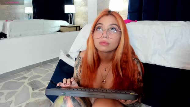 yunorosee Females Chaturbate 25-06-2024