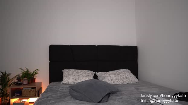 honeyyykate Females Chaturbate 27-06-2024