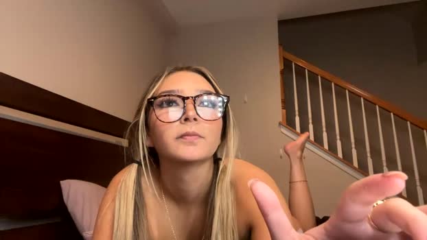 livvywinters Females Chaturbate 02-07-2024