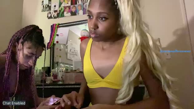 caramelbrownies Couples Chaturbate 03-07-2024