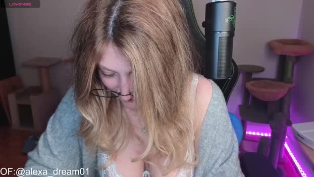 alexa_dream Females Chaturbate 08-07-2024