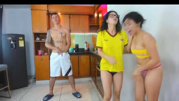 secrethause71605 Couples Chaturbate 11-07-2024