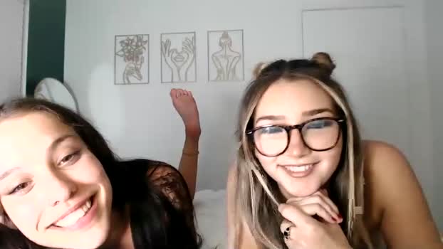 livvywinters Females Chaturbate 14-07-2024