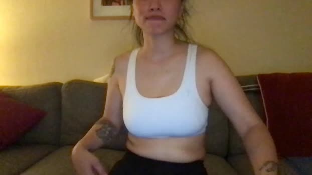 ollyhibs Females Chaturbate 23-07-2024