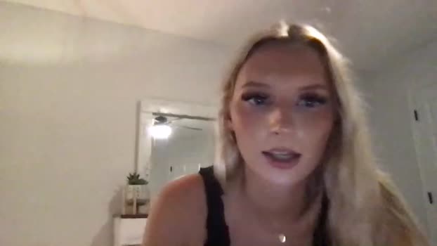 bellagreyoxo Females Chaturbate 03-08-2024
