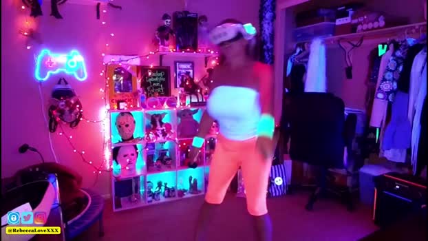 rebeccalovexxx Females Chaturbate 04-08-2024