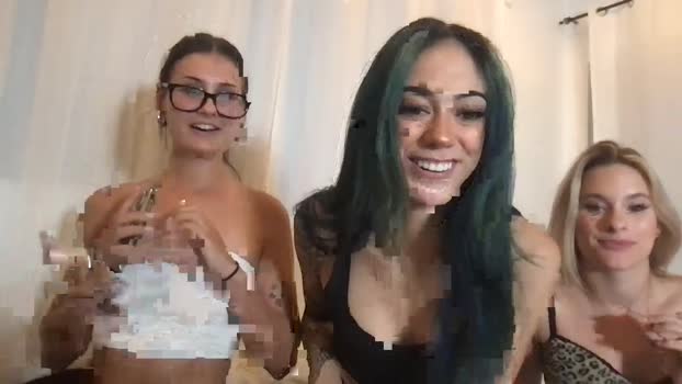 daisymodeling Females Chaturbate 05-08-2024