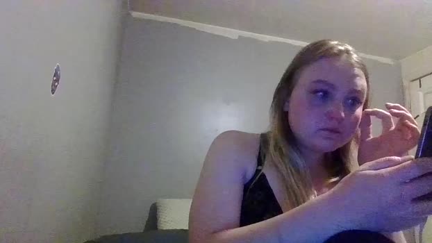 phatassblond Females Chaturbate 04-08-2024