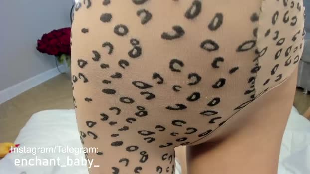 enchant_baby_ Females Chaturbate 11-08-2024