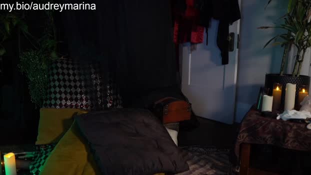 audrey_ Females Chaturbate 17-08-2024