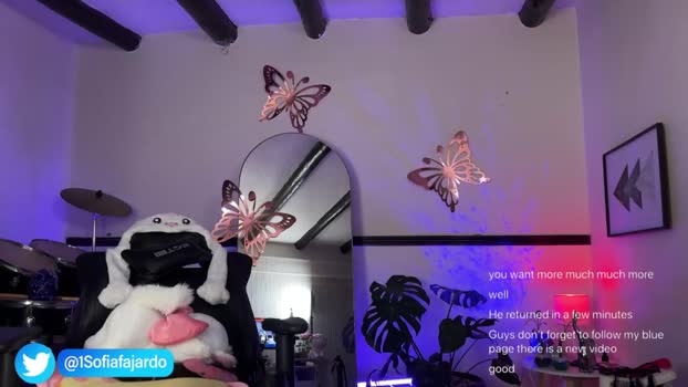 sweet_littleee Females Chaturbate 17-08-2024
