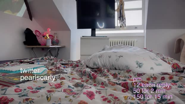 carlypearls Females Chaturbate 18-08-2024