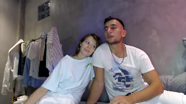 adam_and_lea Couples Chaturbate 19-08-2024
