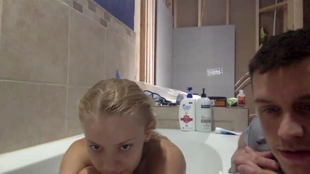 kellylivenow Couples Chaturbate 21-08-2024