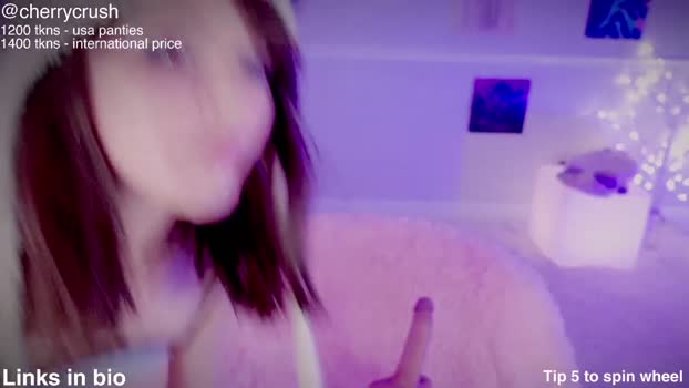 cherrycrush Females Chaturbate 27-08-2024
