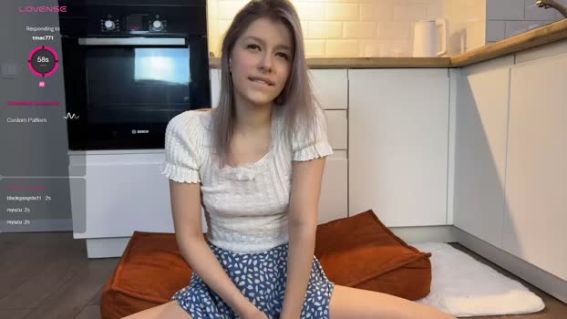 innocent_eileen Females Chaturbate 31-08-2024