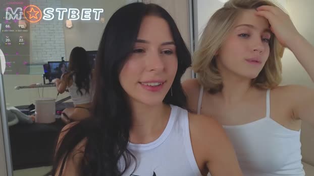 yononeey Couples Chaturbate 05-09-2024