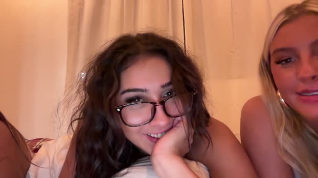 lillywest Females Chaturbate 07-09-2024