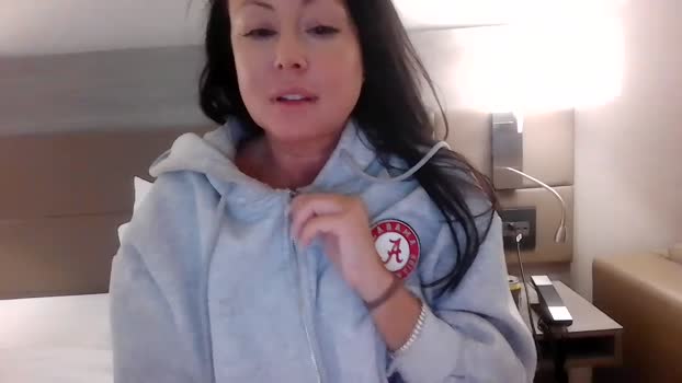 august_third Females Chaturbate 08-09-2024