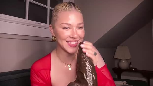 novavangogh Females Chaturbate 13-09-2024