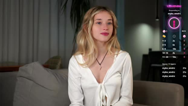 taitehambelton Females Chaturbate 18-09-2024