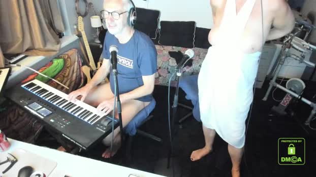 win2win Couples Chaturbate 22-09-2024