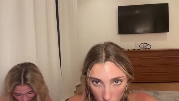ravenhunt Females Chaturbate 23-09-2024