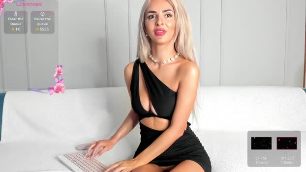 delyadelya33 Females Chaturbate 24-09-2024