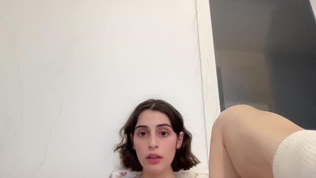 wonderland_stia Females Chaturbate 27-09-2024