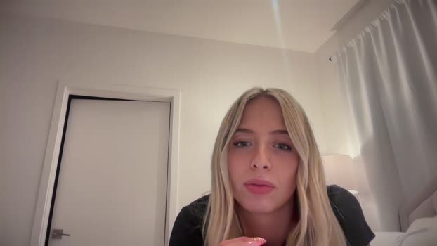kellyhayes Females Chaturbate 29-09-2024