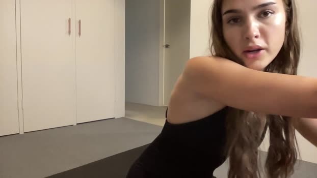 shysashy Females Chaturbate 30-09-2024
