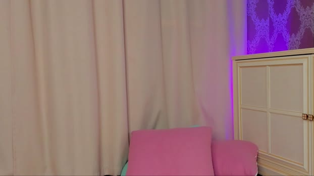 mariemelons fuck Webcam SHOW @ Chaturbate 30-09-2024