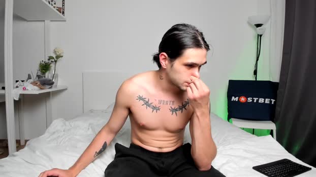 lilkimhugoash Topless Webcam SHOW @ Chaturbate 01-10-2024