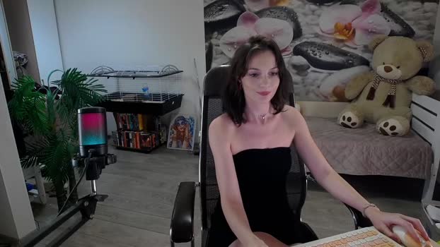 jennycutey Show Webcam SHOW @ Chaturbate 03-10-2024