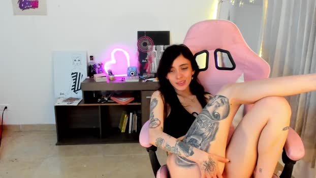 tattoed_bunny9 Recorded Webcam SHOW @ Chaturbate 04-10-2024