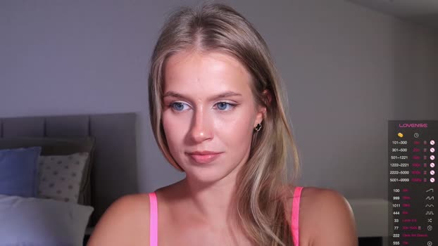 ella_twinkle fingers Webcam SHOW @ Chaturbate 04-10-2024