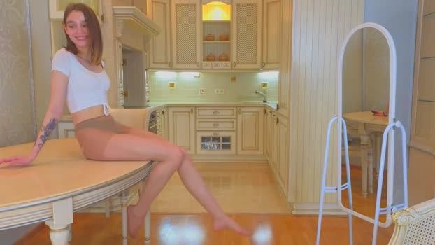harrieteasley nasty Webcam SHOW @ Chaturbate 09-10-2024