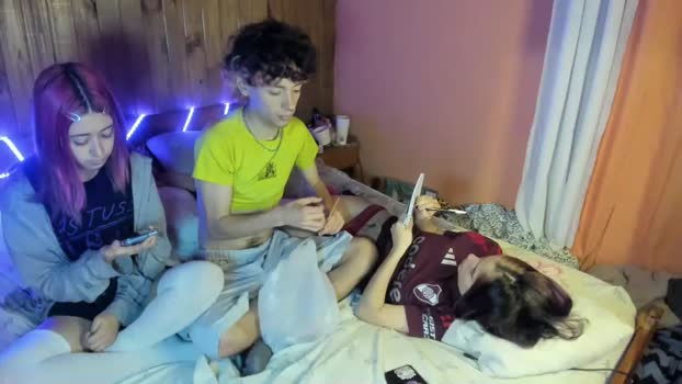 helokitkat kissing Webcam SHOW @ Chaturbate 09-10-2024