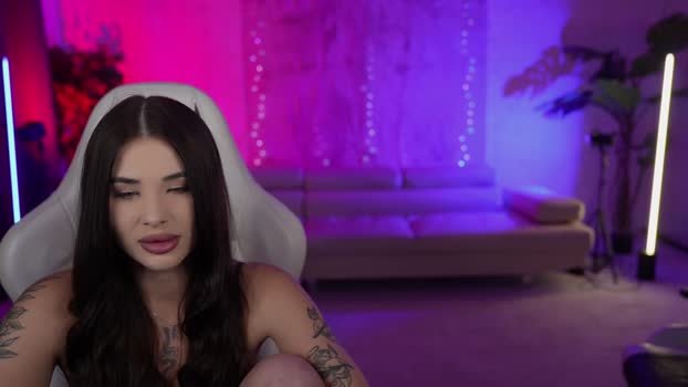 bright_diamonds_054 Couple Chaturbate 11-10-2024