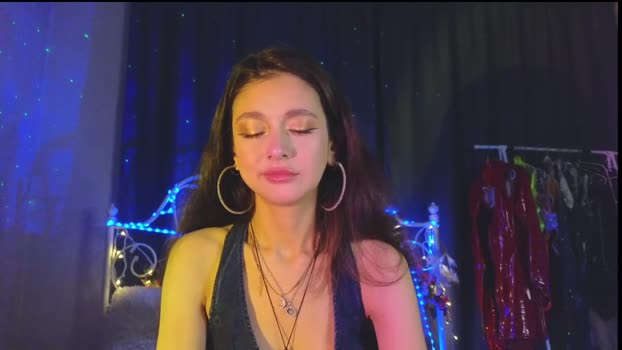 funny_whotsss Female Chaturbate 12-10-2024